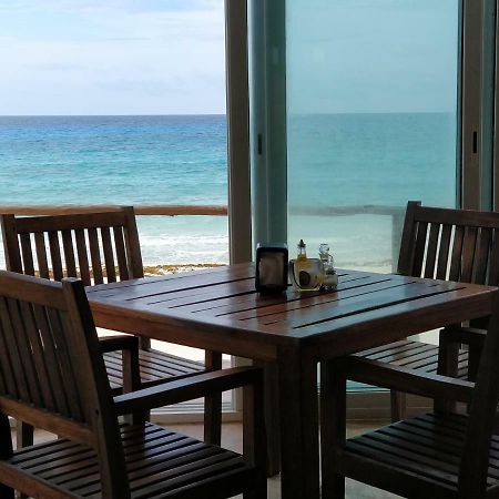 Ocean Front Suite, Balcony, Kitchen. Канкун Екстер'єр фото