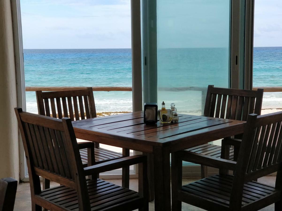 Ocean Front Suite, Balcony, Kitchen. Канкун Екстер'єр фото